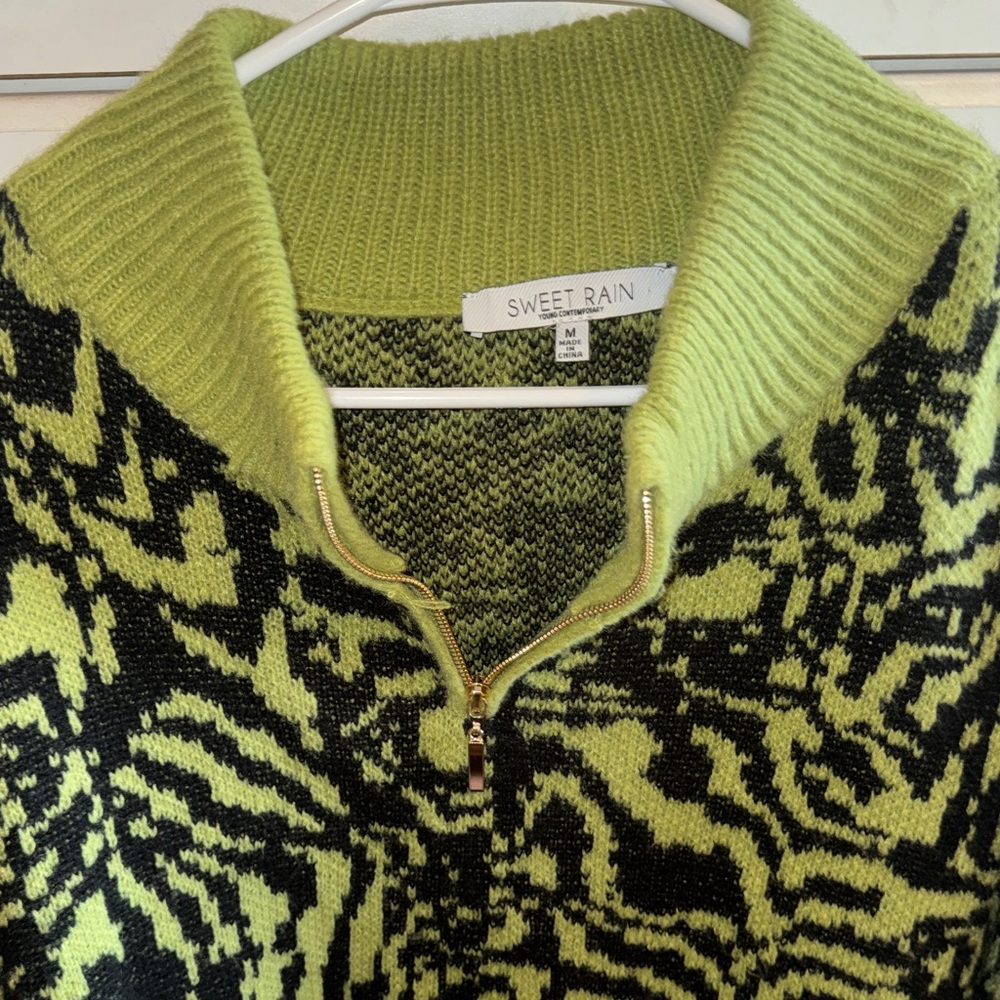Sweet Rain Green and Black Patterned Sweater - image 2
